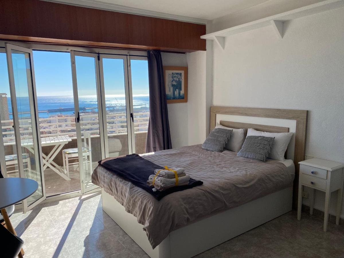 Apartamento 19Th Floor & Sea View Alicante Bagian luar foto