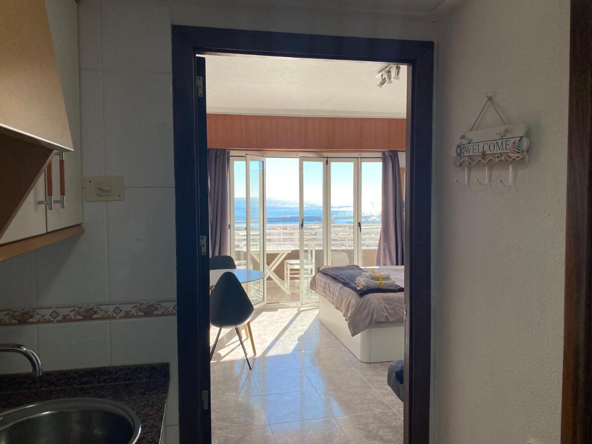 Apartamento 19Th Floor & Sea View Alicante Bagian luar foto